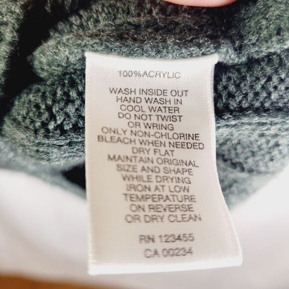 Lord & Taylor Cozy Pine Green Ribbed Sweater - Picture 6 of 10